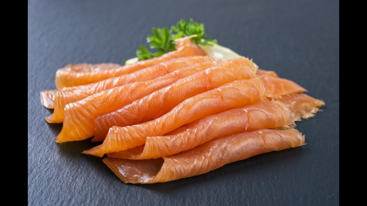 Chi ha il colesterolo alto puo mangiare il salmone affumicato