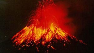 Come avvengono le eruzioni vulcaniche scuola primaria