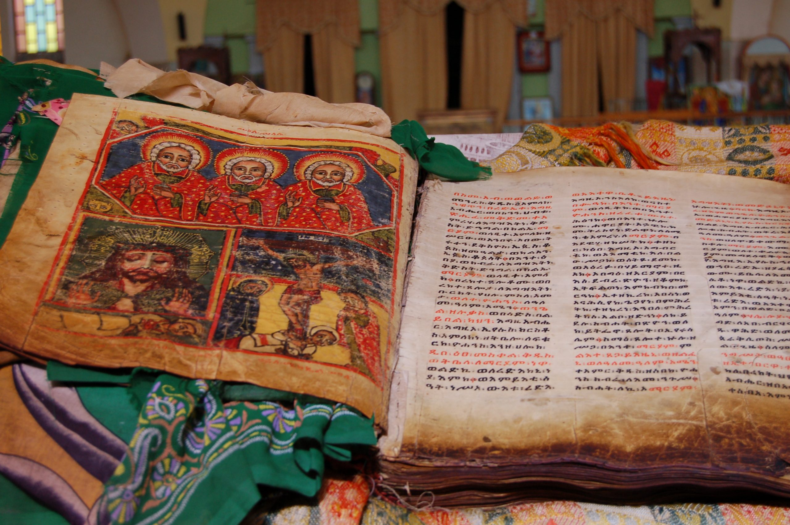 Qual e il libro sacro dei buddisti